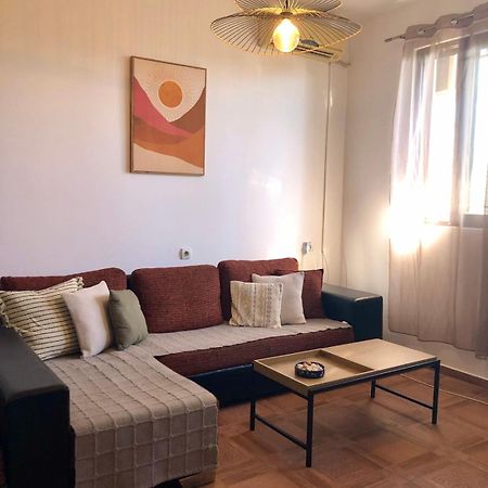 Flora Apartment - Near The Sea Шушань Экстерьер фото